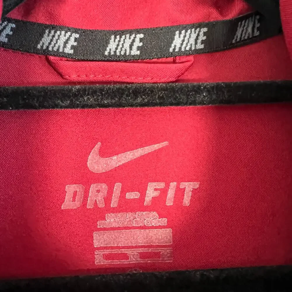 Nike Jacket Mens XL Red Full Zip Windbreaker Soft Shell Comfort‎ Dri Fit